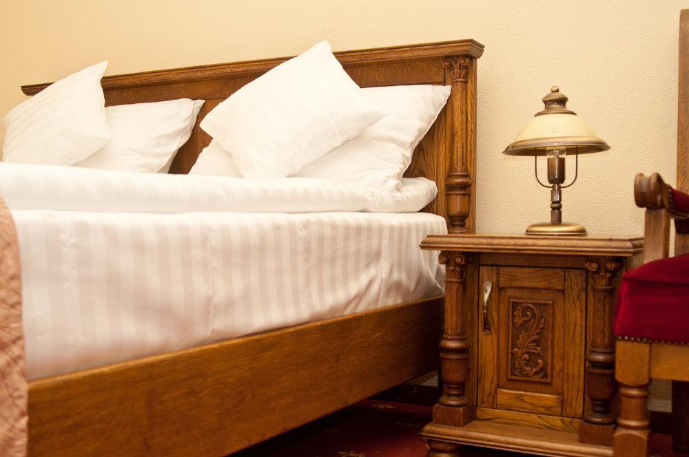 Mosnita Noua Hotel Castel Royal מראה חיצוני תמונה