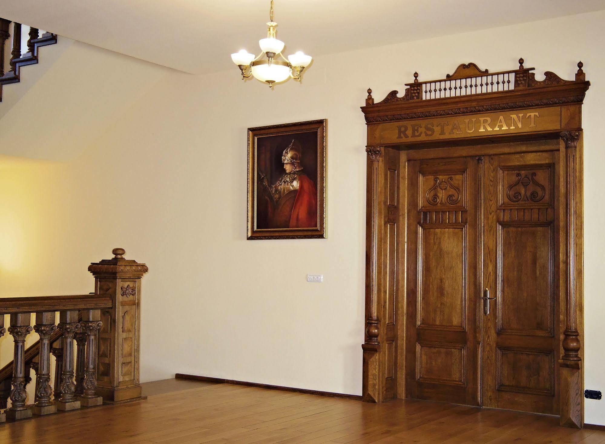 Mosnita Noua Hotel Castel Royal מראה חיצוני תמונה
